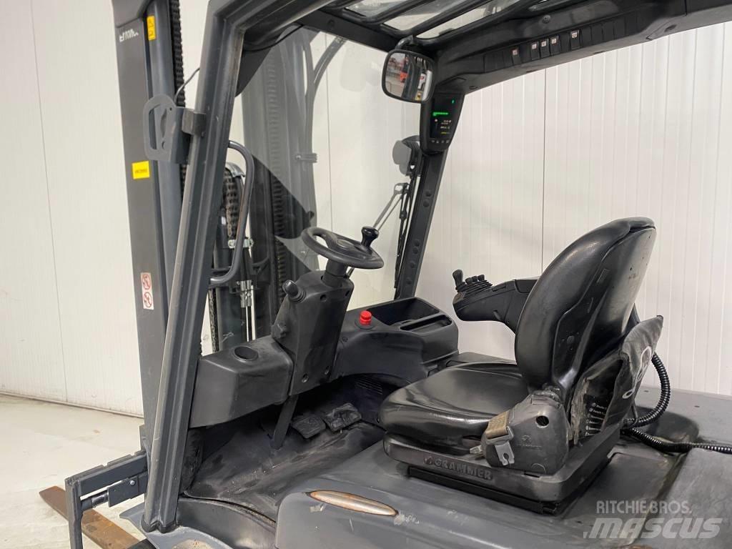 Linde E30L-01 Elektrische heftrucks