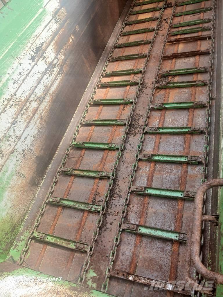 Pronar NV161/4 Düngemittelverteiler