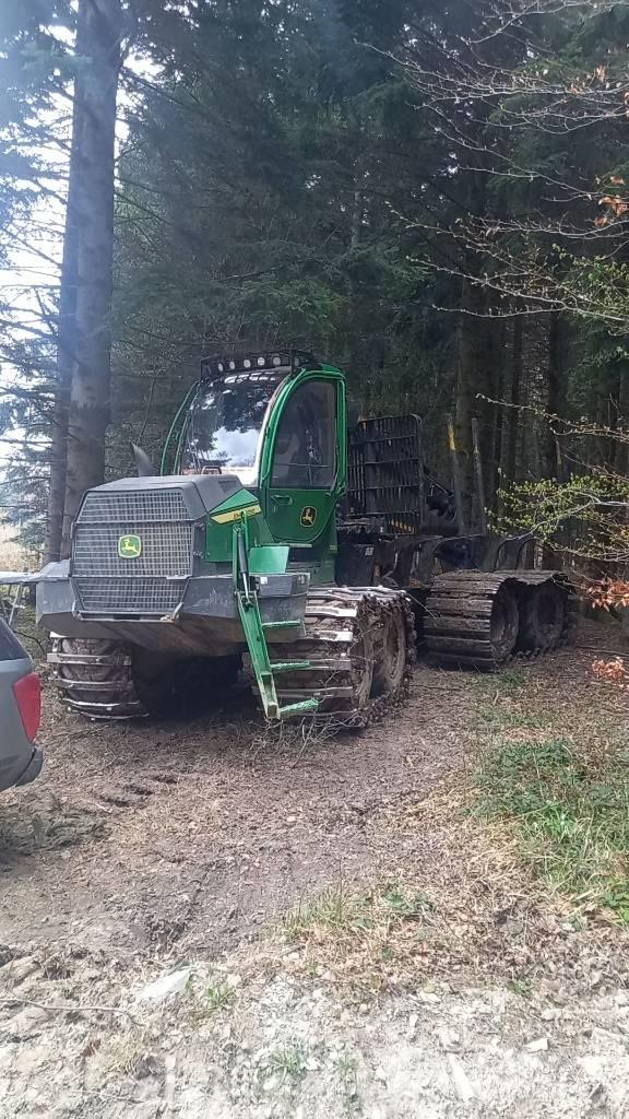 John Deere 1010 G Forwarder