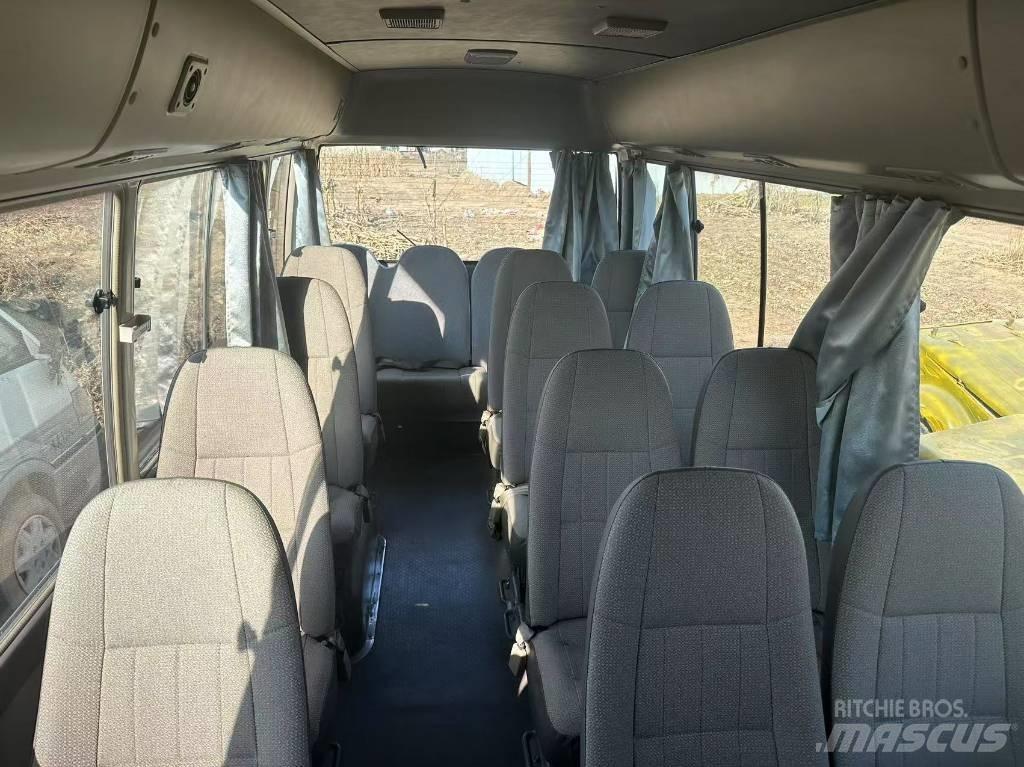 Toyota Coaster Bus Minibusse
