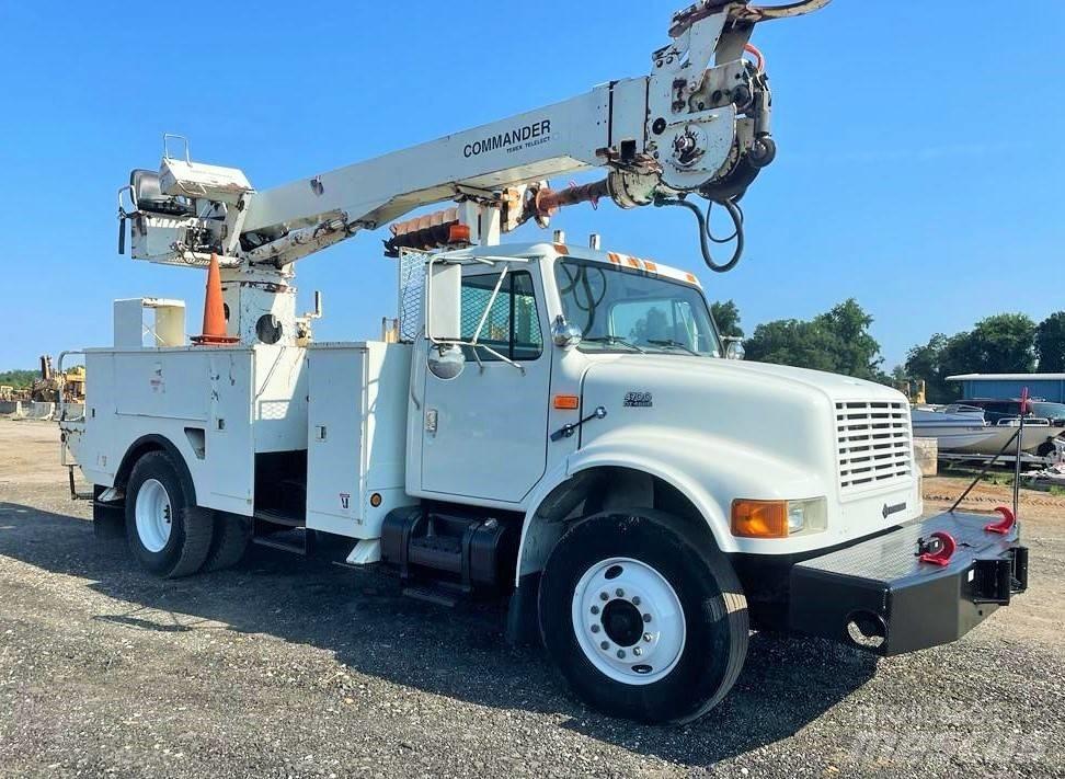 International 4700 Kommunal-Sonderfahrzeuge