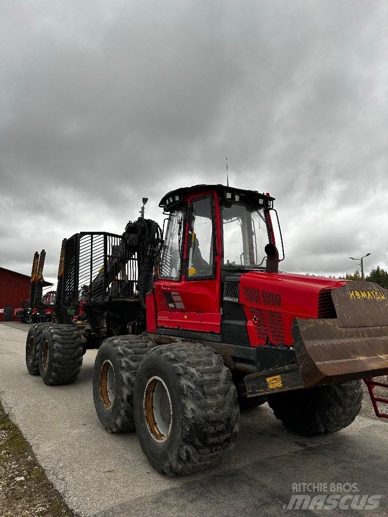 Komatsu 895 Forwarder