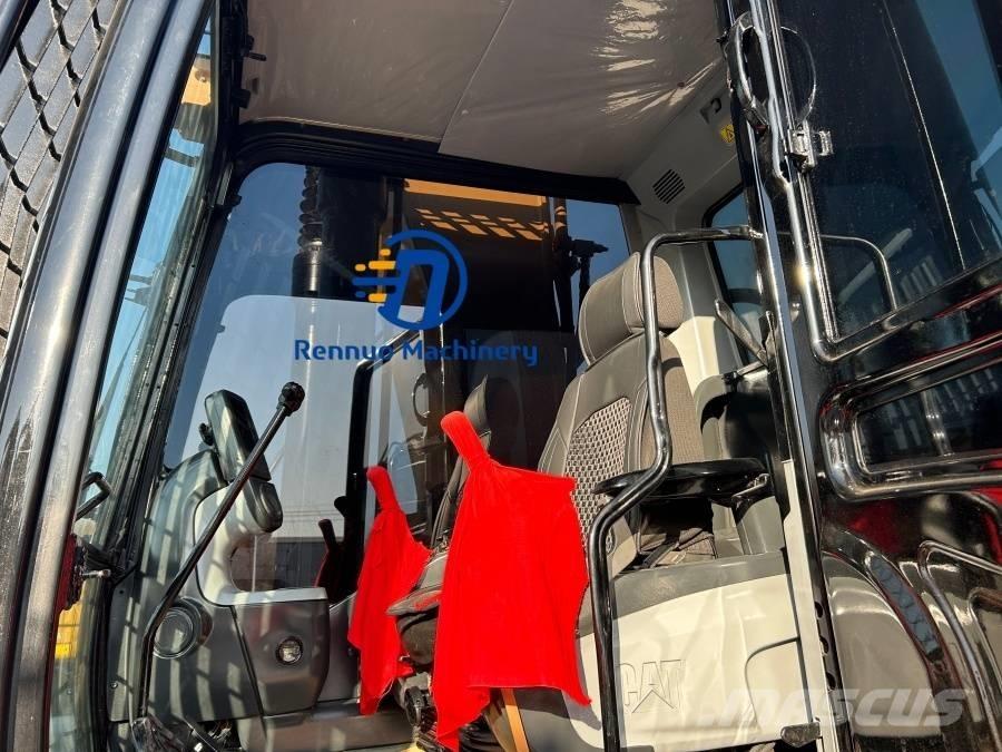 CAT 329D2L Raupenbagger