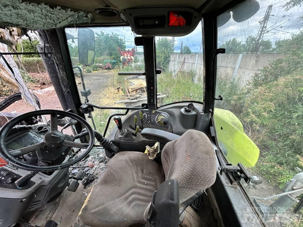 CLAAS Arion 420 Traktoren
