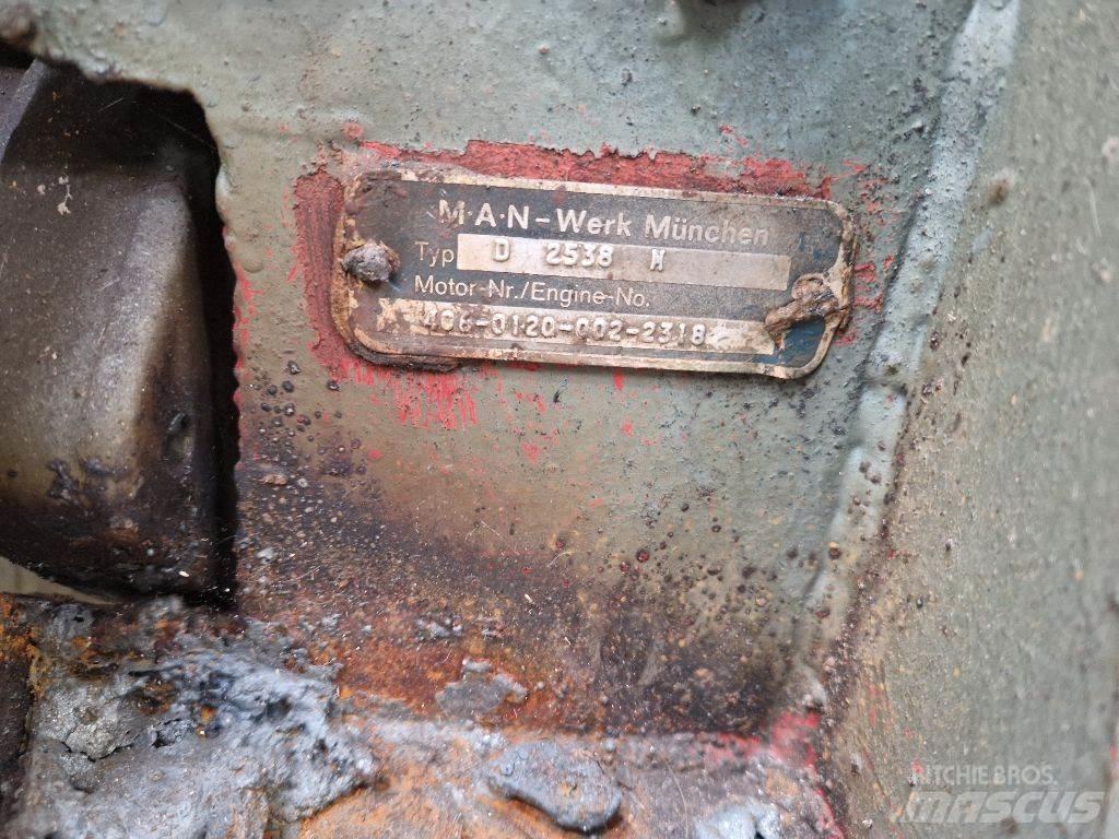 MAN D2538M Motoren
