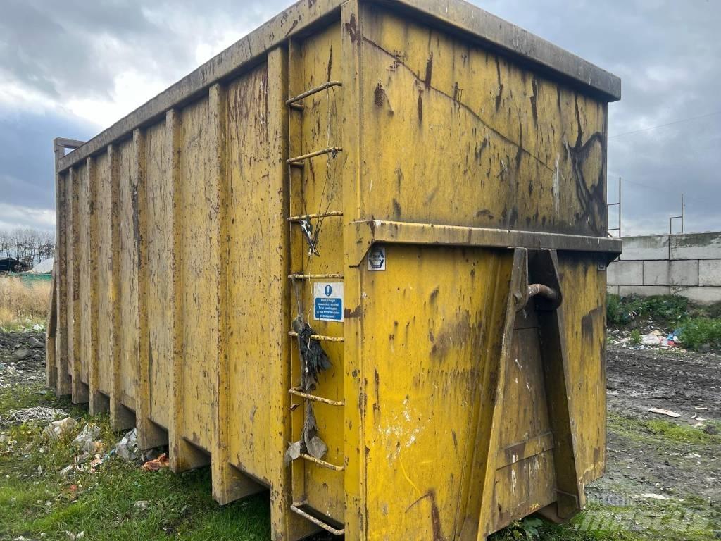 CAT 730 Dumper - Knickgelenk