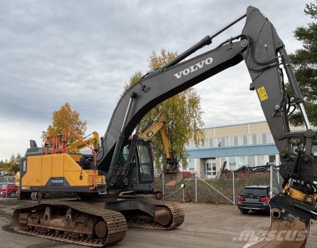 Volvo EC 300 EL Baggerlader