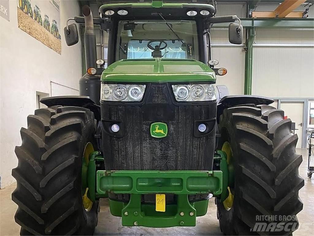 John Deere 8360R Traktoren