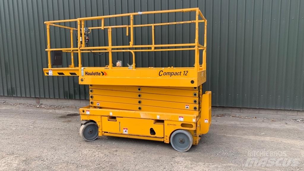 Haulotte Compact 12 Scheren-Arbeitsbühnen