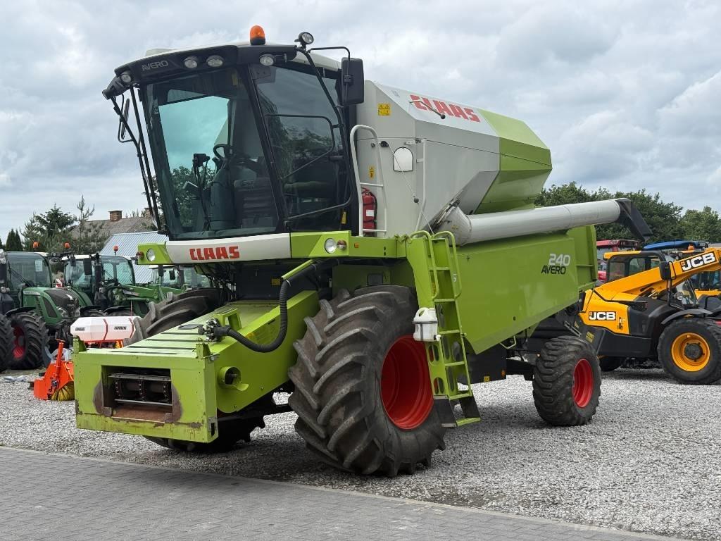 Claas Avero 240 Mähdrescher