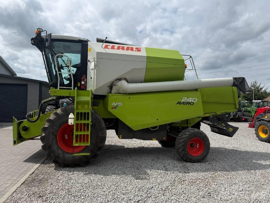 Claas Avero 240 Mähdrescher