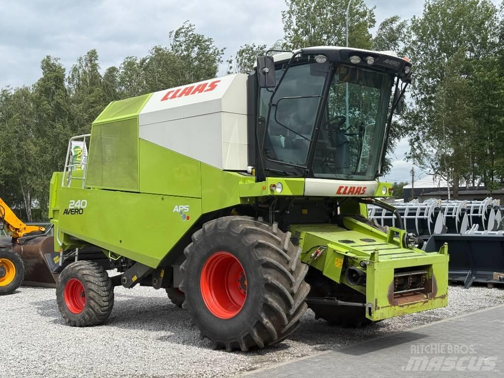 Claas Avero 240 Mähdrescher