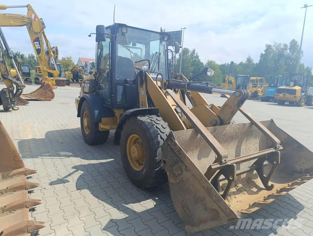 CAT 906 H Radlader