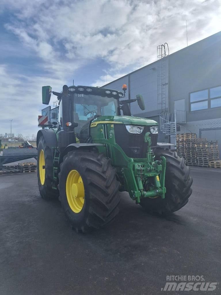 John Deere 6R250 Traktoren