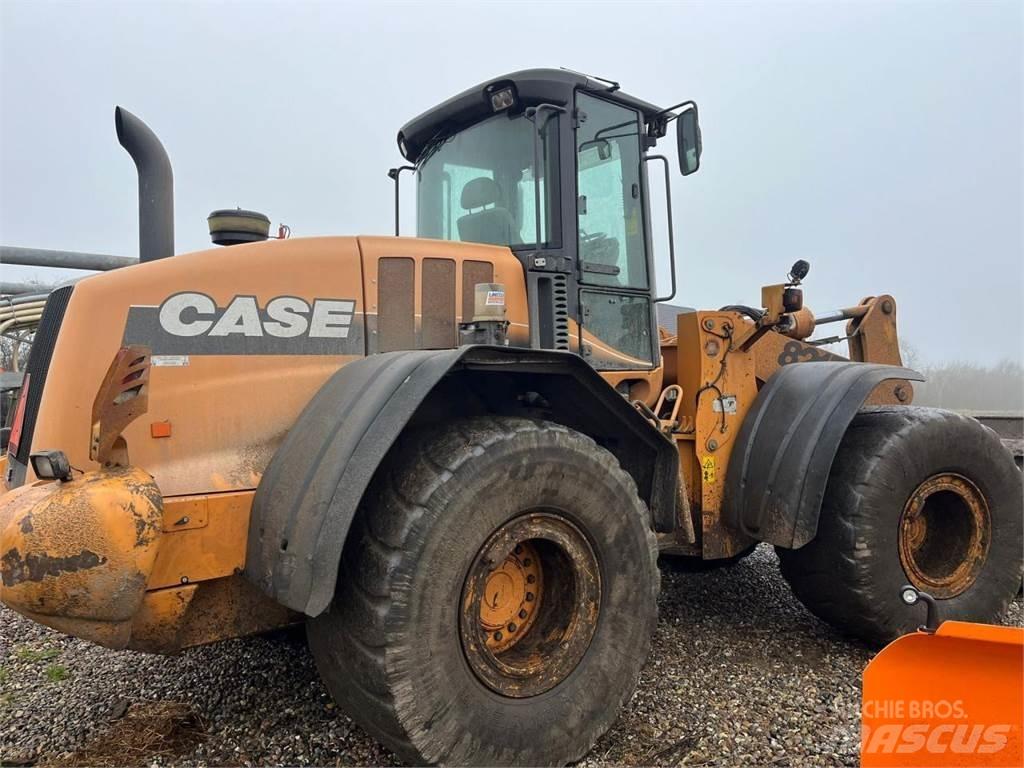 Case IH 821E Radlader