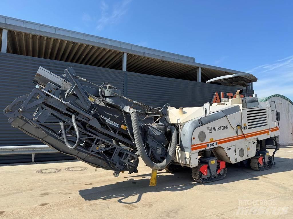Wirtgen W 100 FI Asphaltfräsen