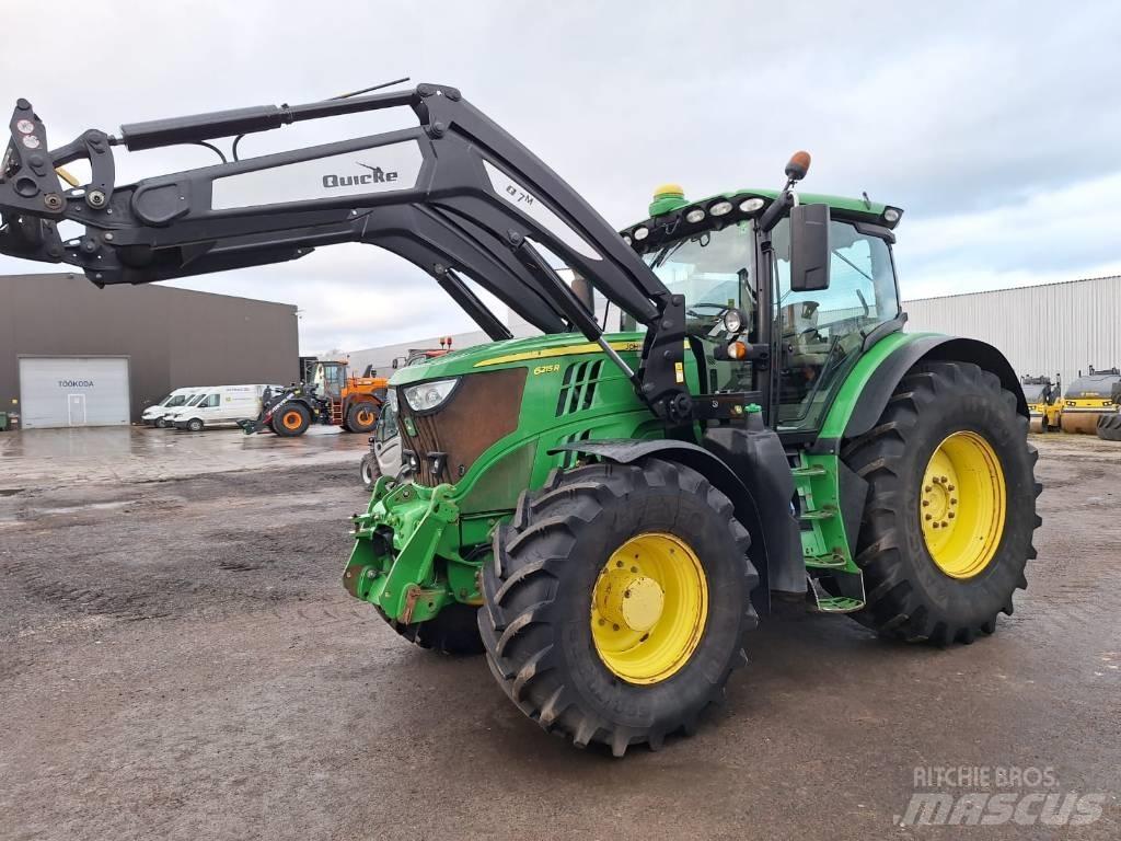 John Deere 6215R Traktoren