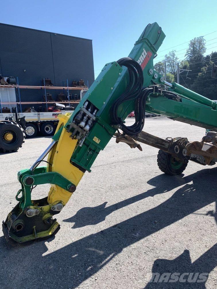 Menzi Muck M325 Mobilbagger