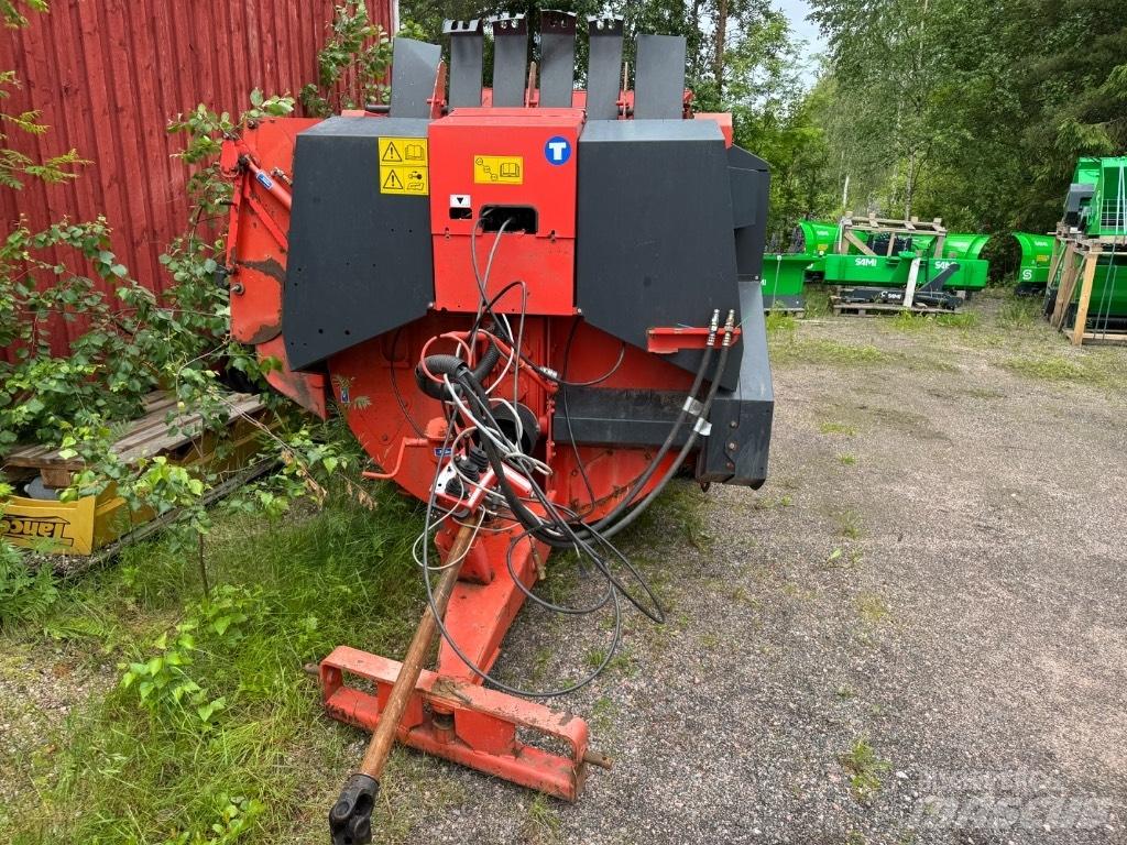 Kuhn Primor 3560 Ballenschredder, -schneider und -wickler