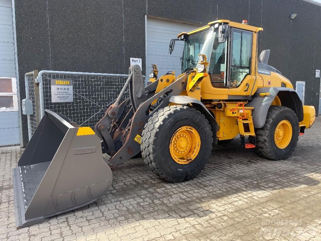 Volvo L90H Radlader