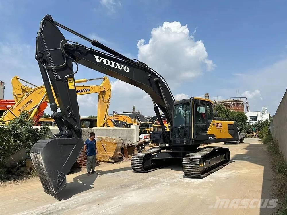 Volvo EC240D Raupenbagger