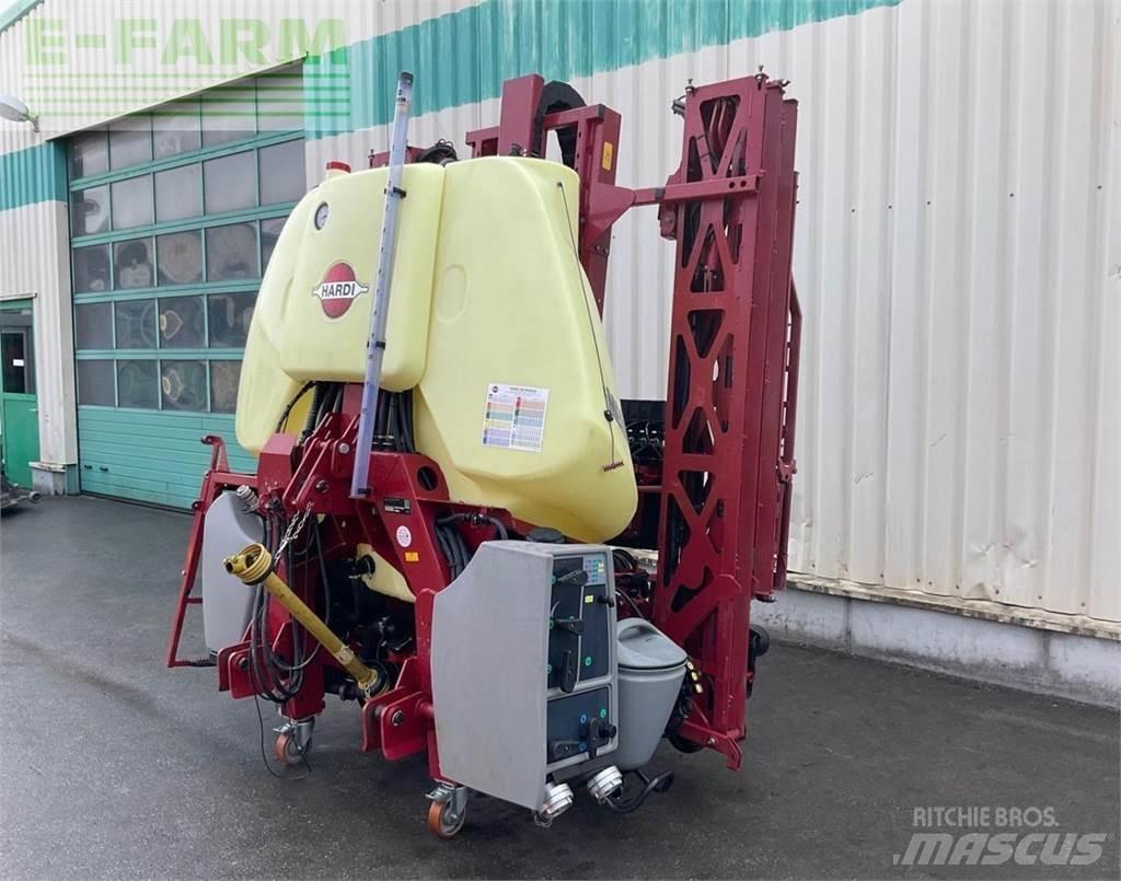 Hardi MEGA 1200 Anhängespritzen