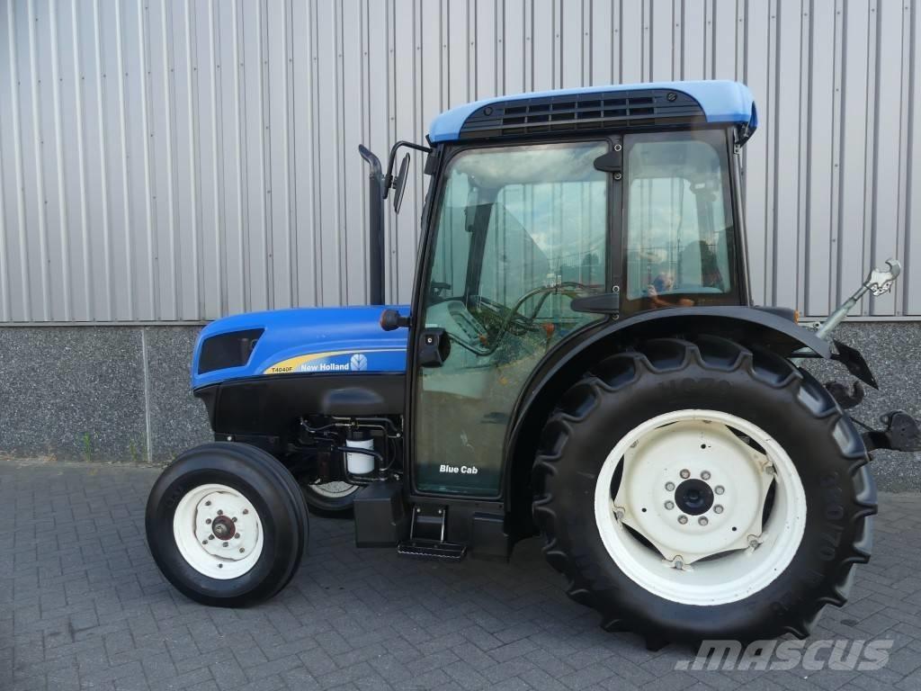 New Holland T4040F Traktoren