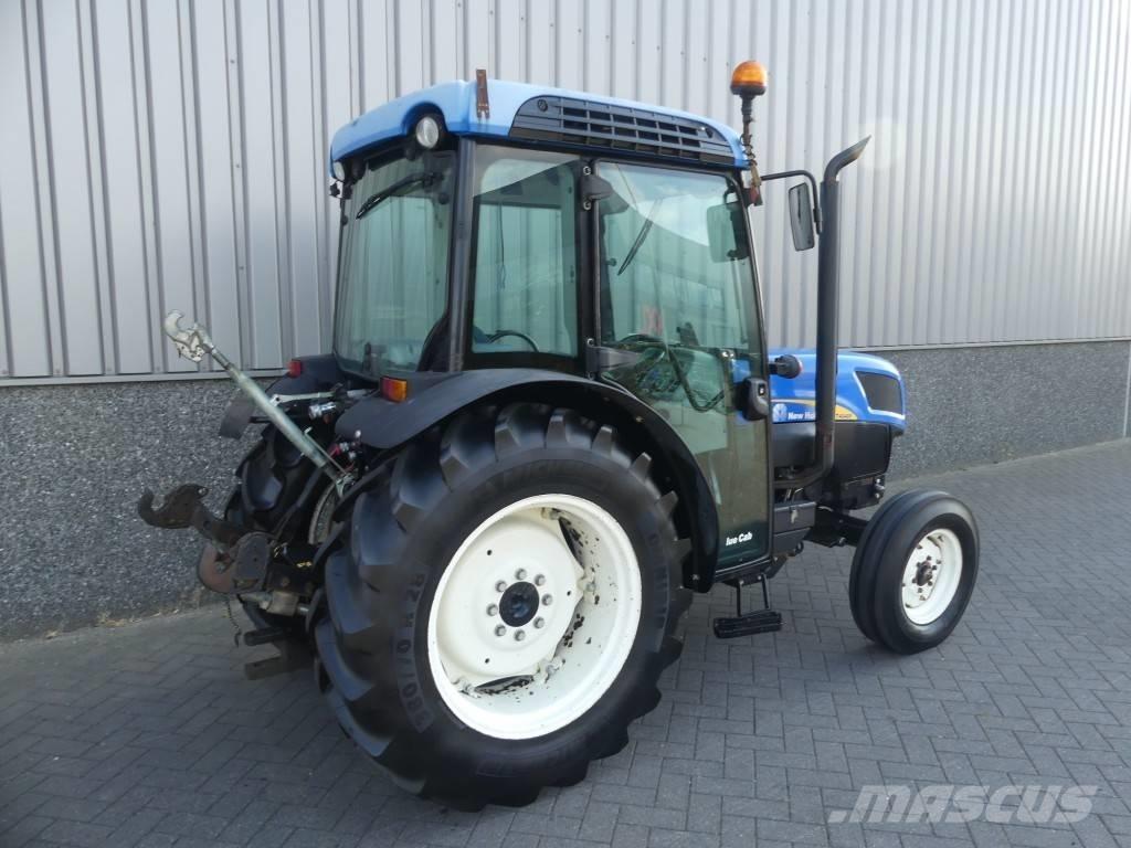 New Holland T4040F Traktoren