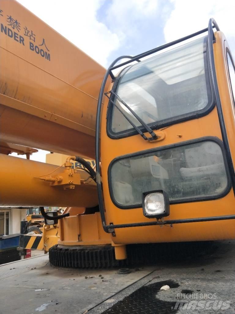 XCMG QY70T Kranen voor alle terreinen