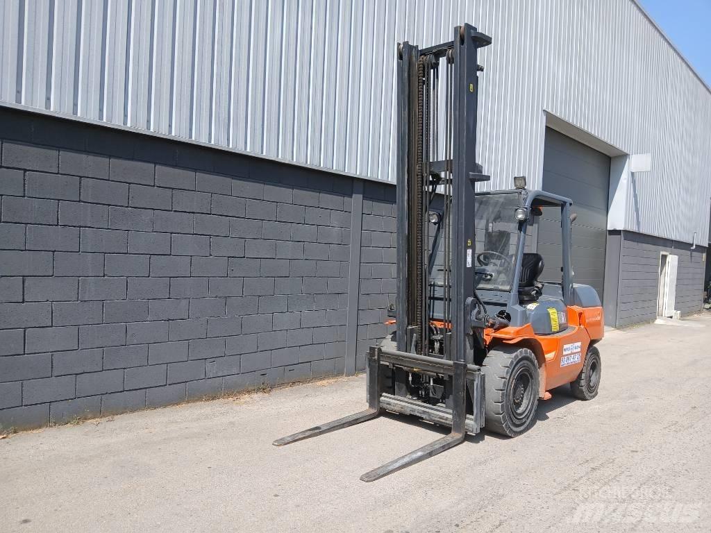 Toyota 42-7 FD 40 Diesel heftrucks