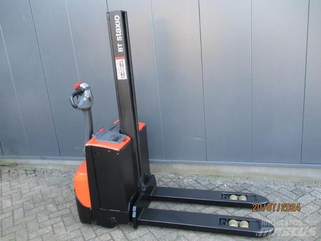 BT SWE 080L Deichselstapler