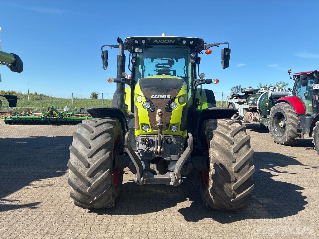 CLAAS AXION 830 CIS+ Traktoren