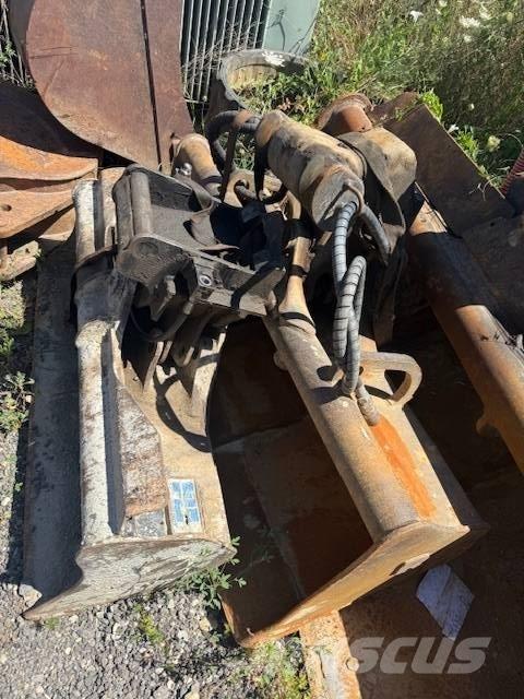 JCB 8085 Midibagger  7t - 12t