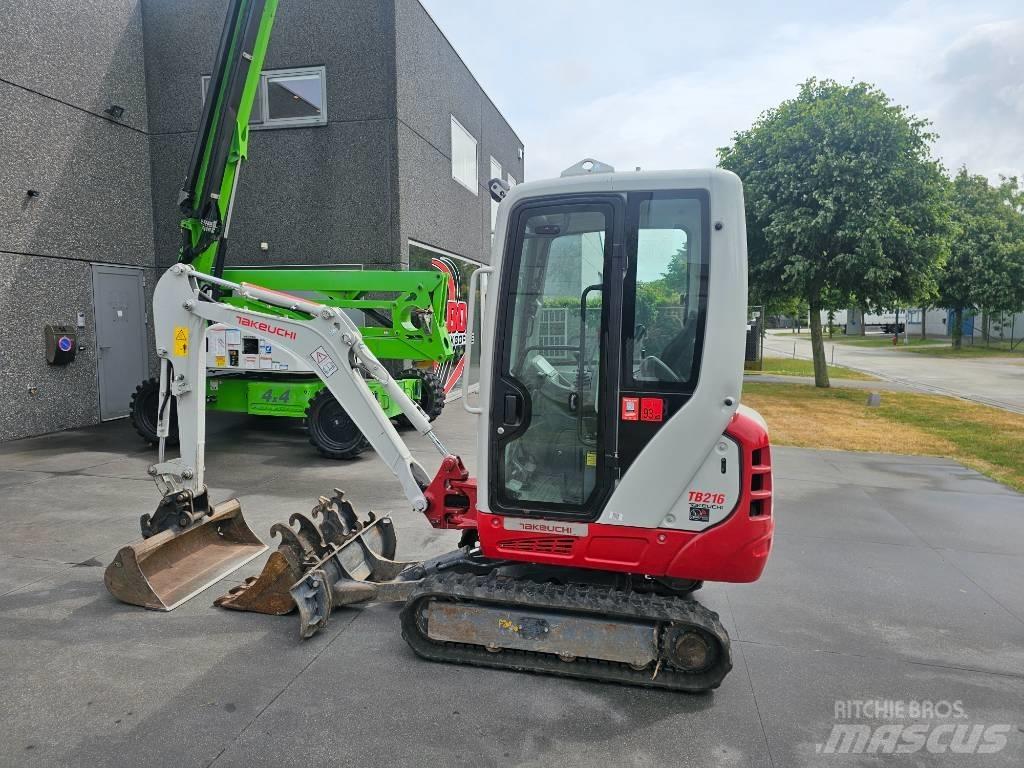 Takeuchi TB 216 Minibagger < 7t