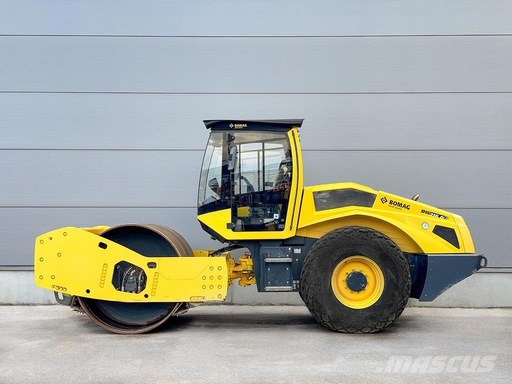 Bomag BW 216 D-5 Walzenzüge