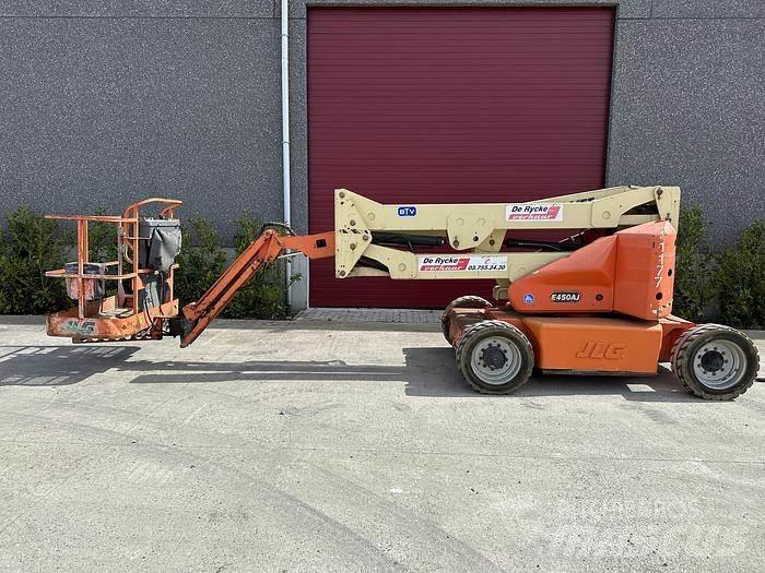 JLG E450 Gelenkteleskoparbeitsbühnen