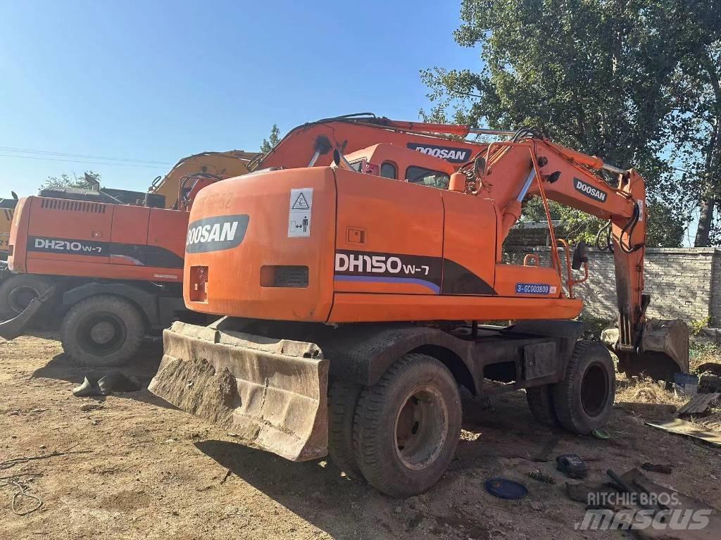 Doosan DH 210 W-7 Mobilbagger