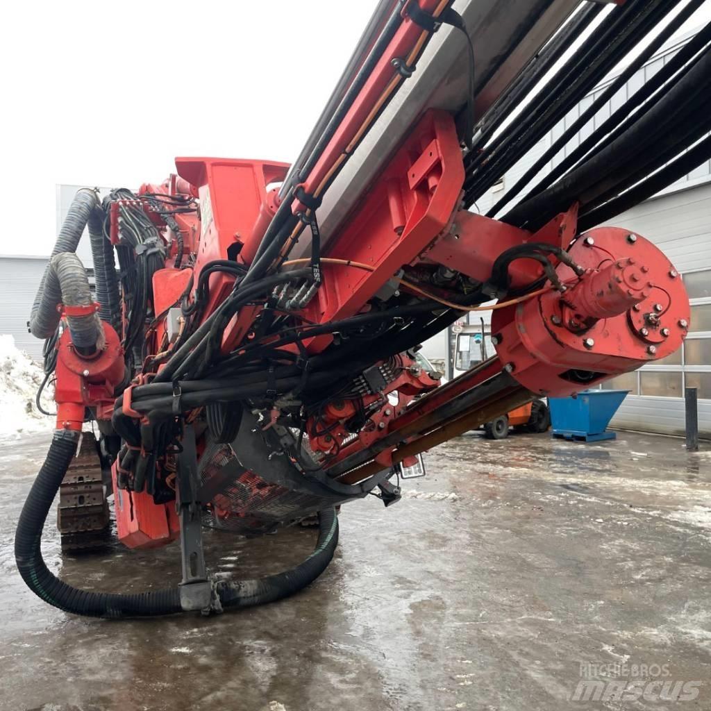 Sandvik DX800i Oberflächenbohrgeräte