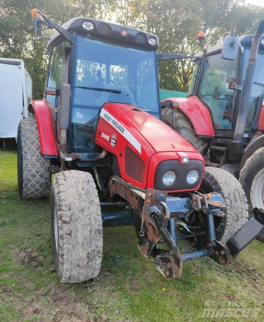 Massey Ferguson 5445 Traktoren