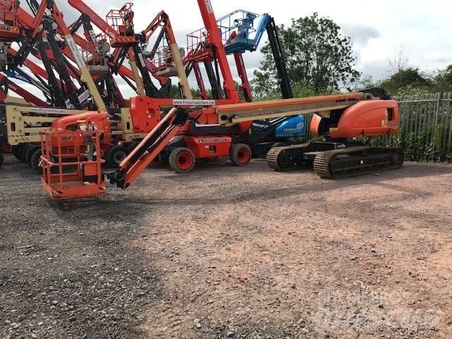JLG 660SJC Teleskopbühnen