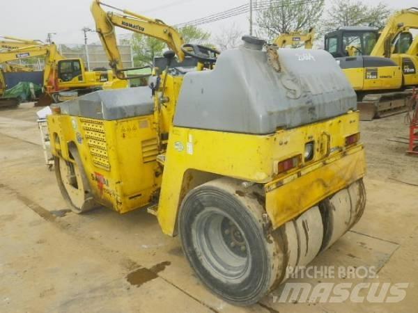 Sakai TW500 Walzenzüge