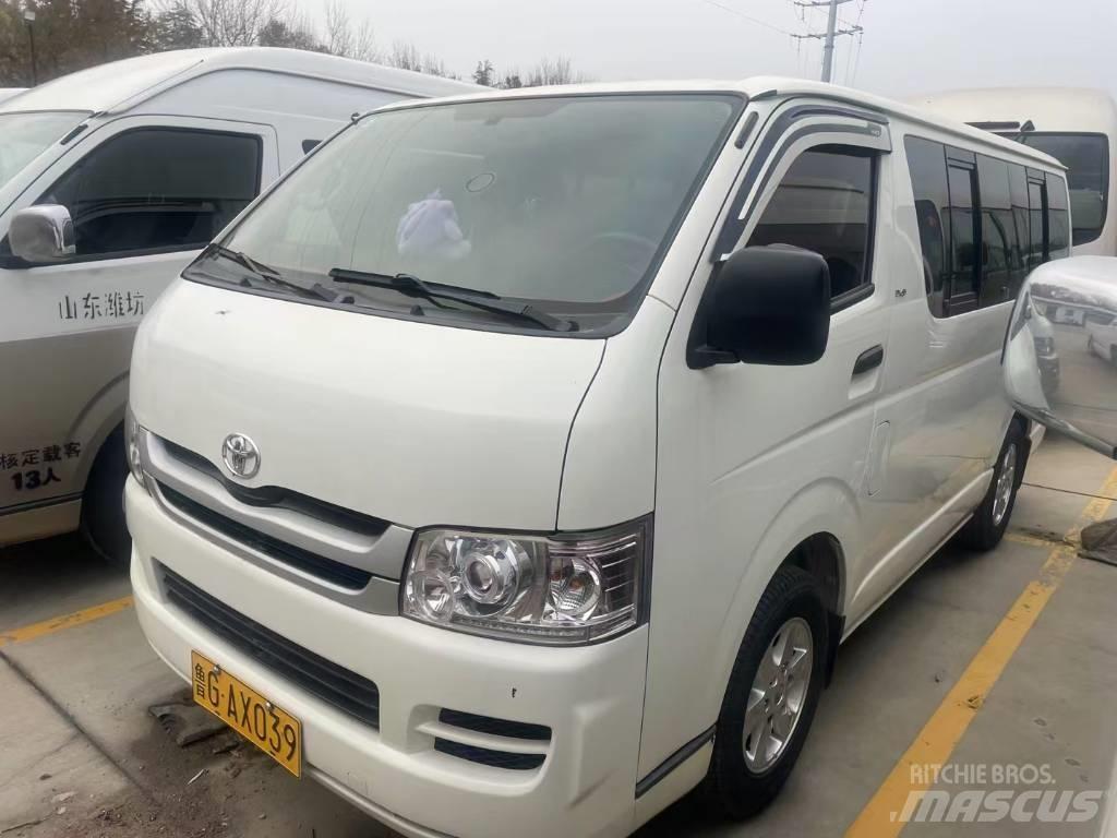 Toyota Hiace Überlandbusse