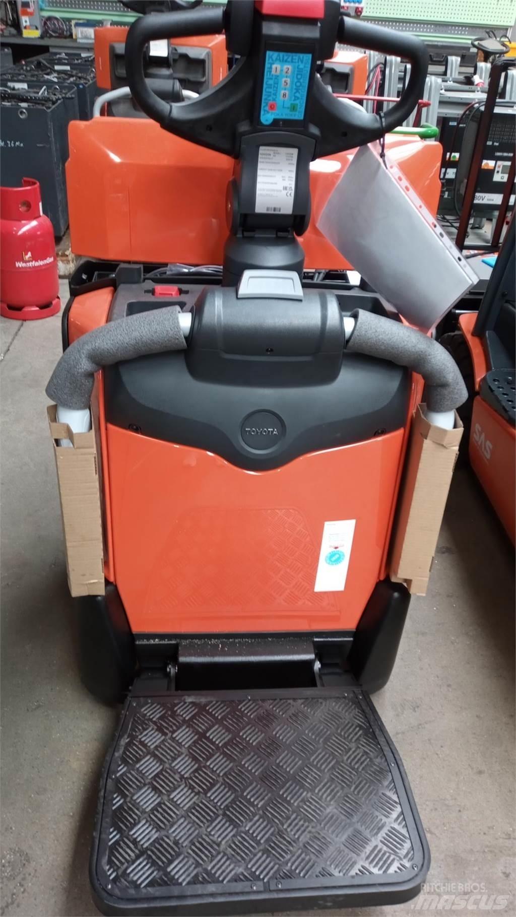 Toyota LPE200B Niedergabelstapler