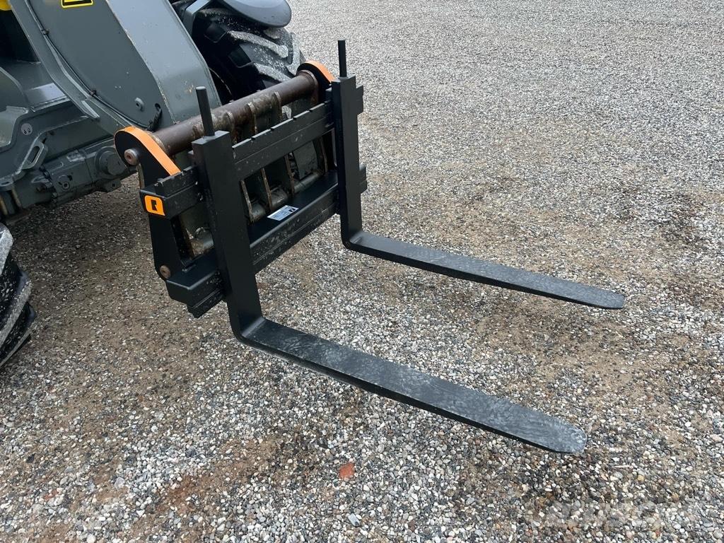 Ålö Pallegafler Teleskoplader