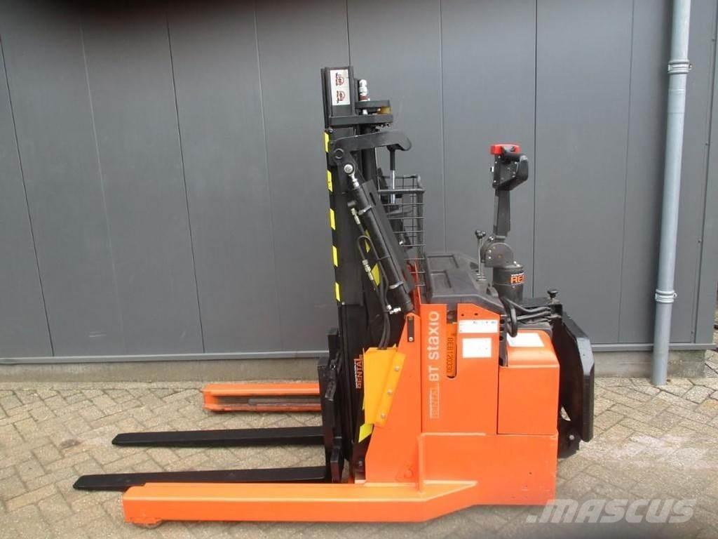 BT RWE 120 Reach-Stacker