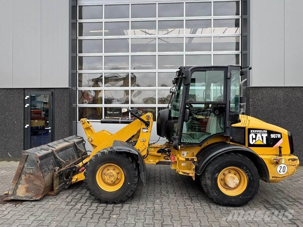 CAT 907H Radlader