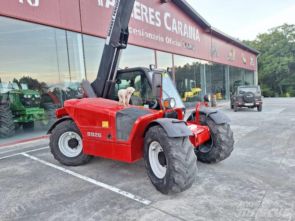 Massey Ferguson 8926 Teleskoplader für Landwirtschaft