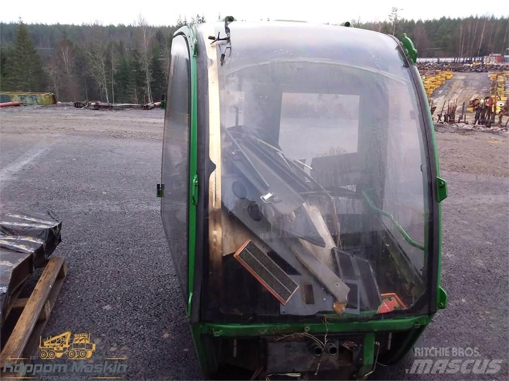 John Deere 1910e Kabinen