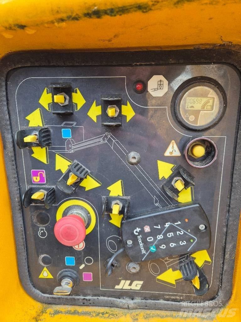 JLG E 600 JP Gelenkteleskoparbeitsbühnen