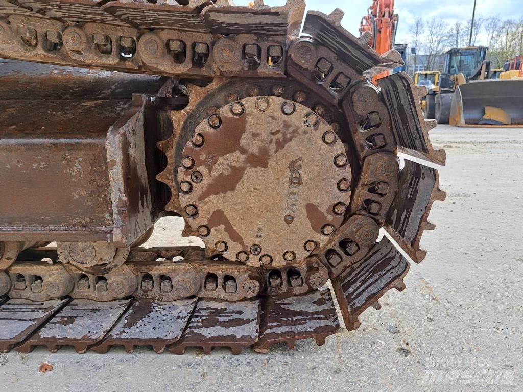 Volvo EC250ENL Raupenbagger